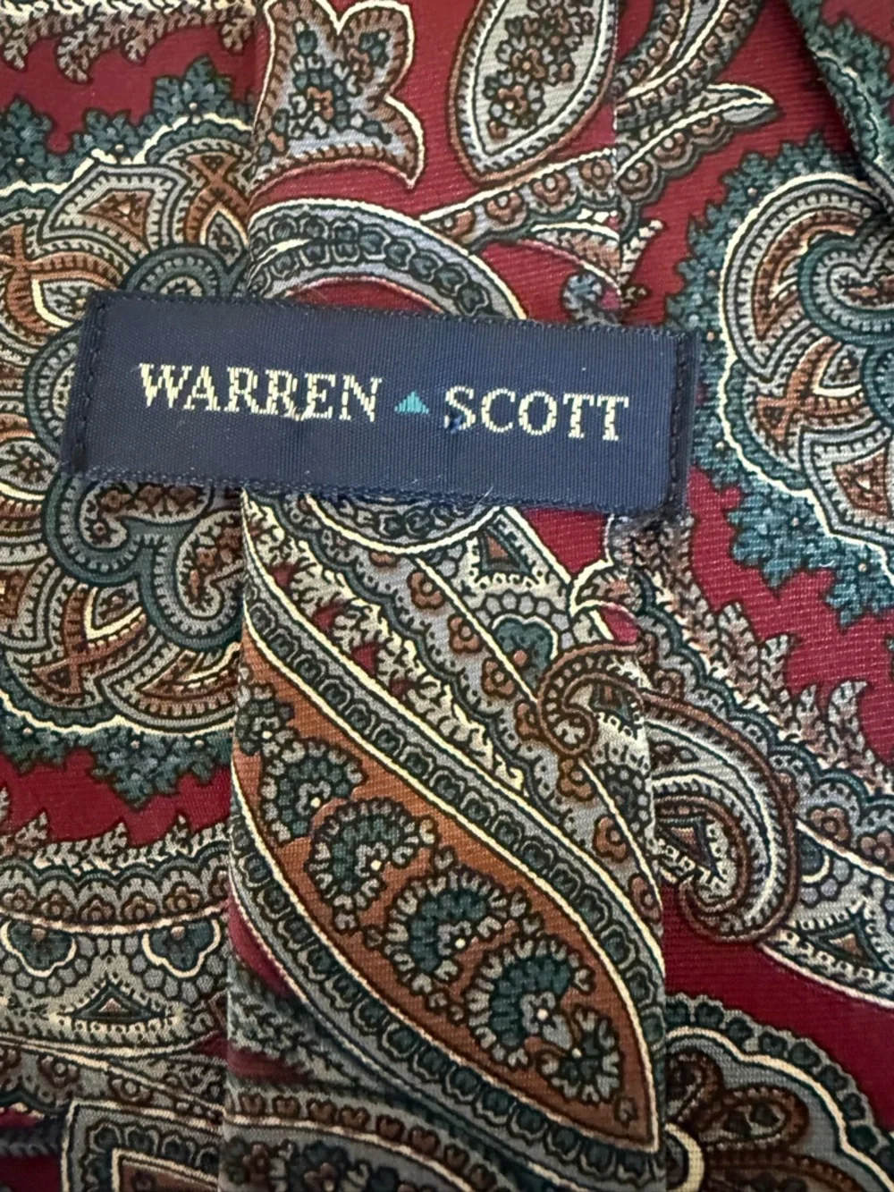 Warren Scott Vintage Silk Tie Red Paisley Necktie Classic Retro USA Office Event